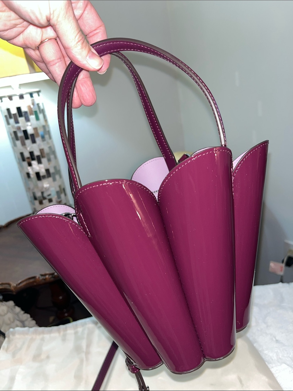 kate spade NWT! The Spade Flower Bucket Bag in Purple Patent Leather